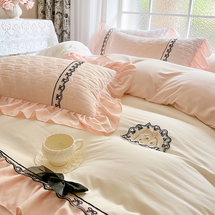 91家纺网 家纺一手货源 找家纺 网红馆（ck家纺） 2025新款喜芙棉蕾丝花边床裙四件套-蜜芙蕾 蜜芙蕾-凝脂玉