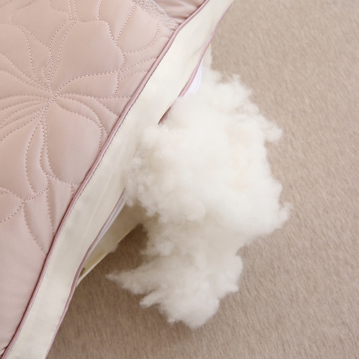 91家纺网 家纺一手货源 找家纺 （总）赛格时代家居 2025新款舒适凉感护颈羽丝绒枕枕头枕芯