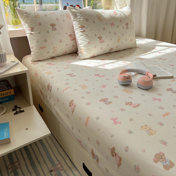 91家纺网 家纺一手货源 找家纺 六巷胡同 2025新款40s13070全棉纯棉卡通单品系列枕套单件-单枕套 派对害羞狗