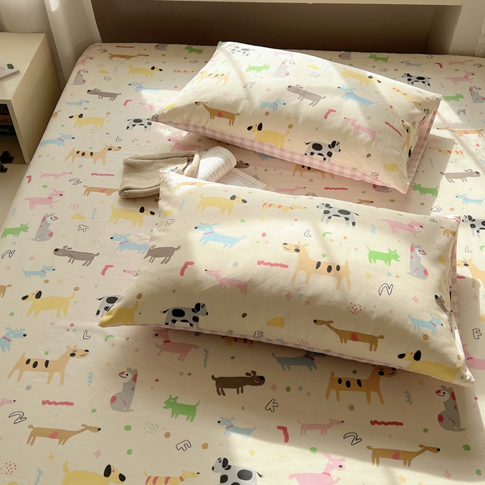 91家纺网 家纺一手货源 找家纺 六巷胡同 2025新款40s13070全棉纯棉卡通单品系列枕套单件-单枕套 趣味斑点狗