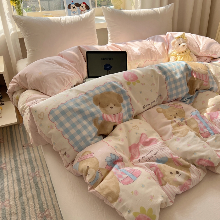 91家纺网 家纺一手货源 找家纺 六巷胡同 2025新款40s13070全棉纯棉卡通单品系列被套单件-单被套 草莓甜心犬