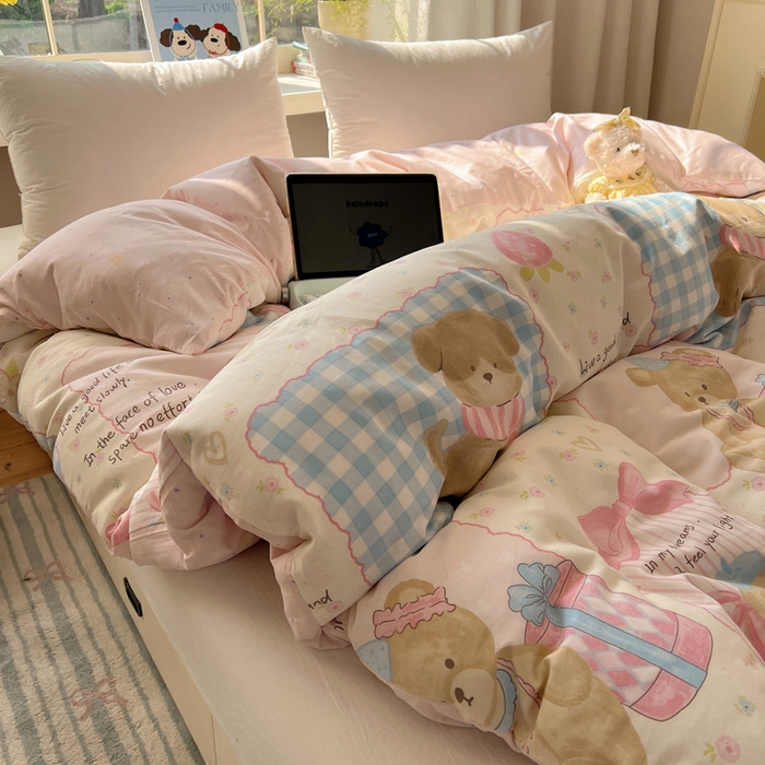 91家纺网 家纺一手货源 找家纺 六巷胡同 2025新款40s13070全棉纯棉卡通单品系列被套单件-单被套 草莓甜心犬