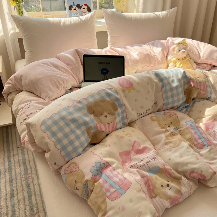 91家纺网 家纺一手货源 找家纺 六巷胡同 2025新款40s13070全棉纯棉卡通单品系列被套单件-单被套 草莓甜心犬