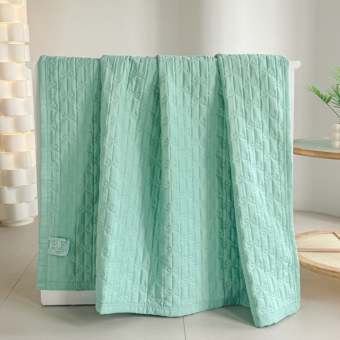 91家纺网 家纺一手货源 找家纺 梓依家纺 2025新款柔软舒适云纱棉夏被夏凉被空调被 云纱棉-抹茶绿