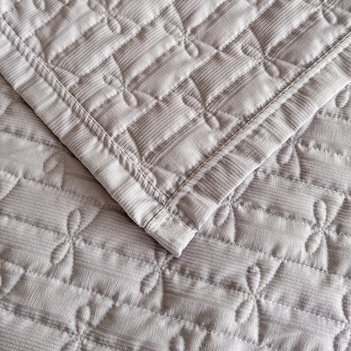 91家纺网 家纺一手货源 找家纺 梓依家纺 2025新款柔软舒适云纱棉夏被夏凉被空调被 云纱棉-浅灰