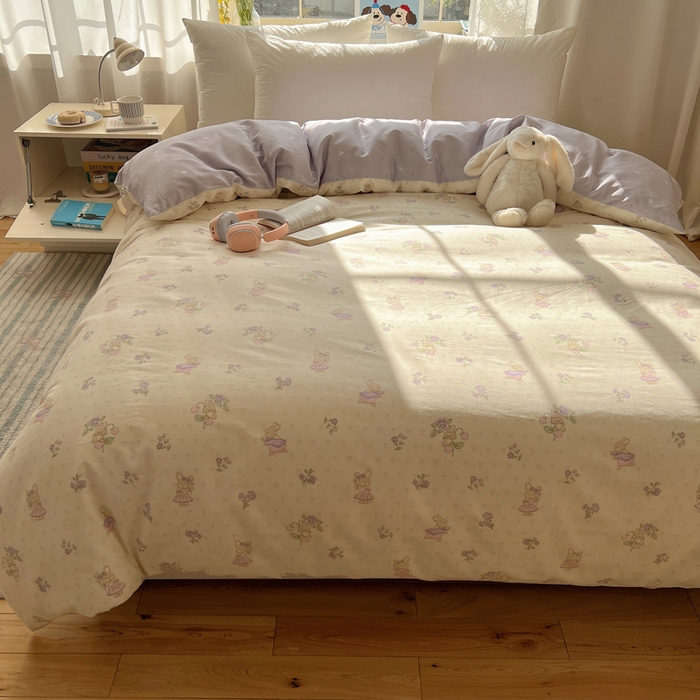 91家纺网 家纺一手货源 找家纺 六巷胡同 2025新款40s13070全棉纯棉卡通单品系列被套单件-单被套 假日庄园兔