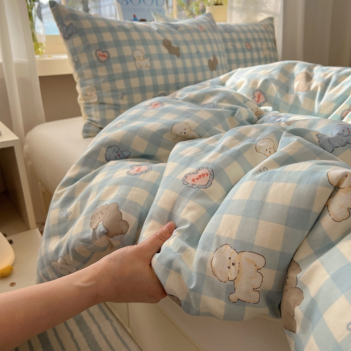91家纺网 家纺一手货源 找家纺 六巷胡同 2025新款40s13070全棉纯棉卡通单品系列被套单件-单被套 蓝格奶油狗