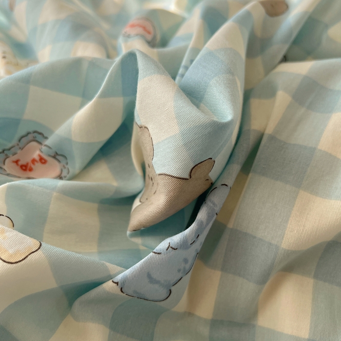 91家纺网 家纺一手货源 找家纺 六巷胡同 2025新款40s13070全棉纯棉卡通单品系列被套单件-单被套 蓝格奶油狗