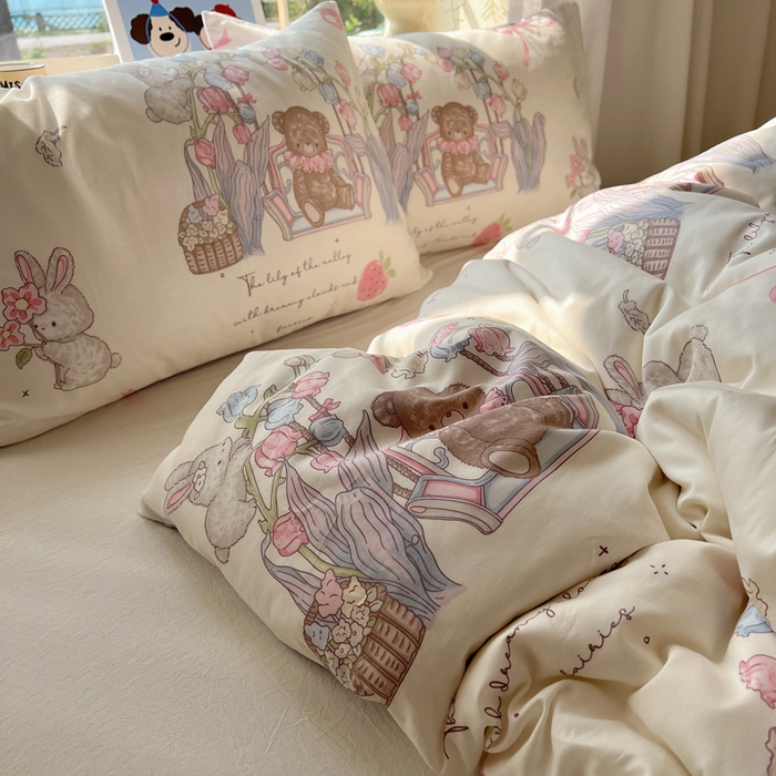 91家纺网 家纺一手货源 找家纺 六巷胡同 2025新款40s13070全棉纯棉卡通单品系列被套单件-单被套 秘境花园熊