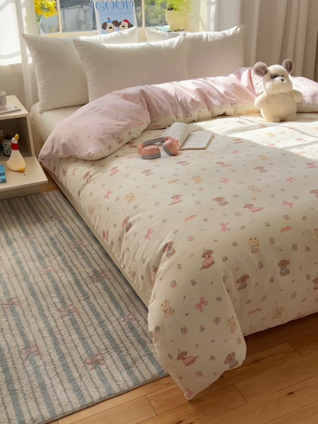 91家纺网 家纺一手货源 找家纺 六巷胡同 2025新款40s13070全棉纯棉卡通单品系列被套单件-单被套 派对害羞狗