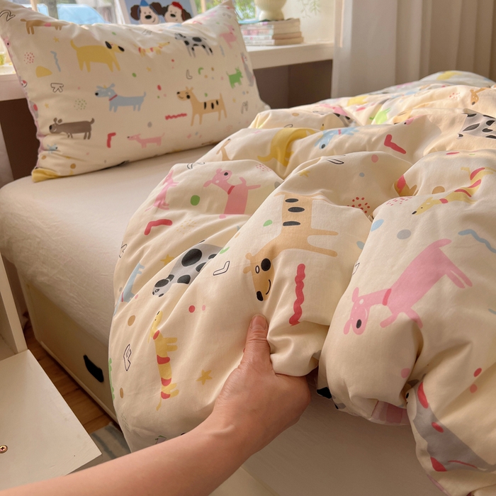 91家纺网 家纺一手货源 找家纺 六巷胡同 2025新款40s13070全棉纯棉卡通单品系列被套单件-单被套 趣味斑点狗