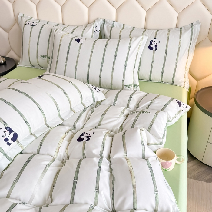 91家纺网 家纺一手货源 找家纺 优纤家纺 2025新款水洗真丝四件套 熊猫报竹