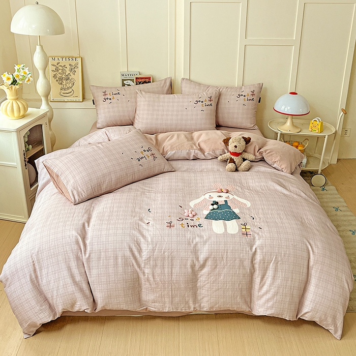 91家纺网 家纺一手货源 找家纺 娜娜 2025新款A类全棉双层纱大版四件套 兔公主宝贝