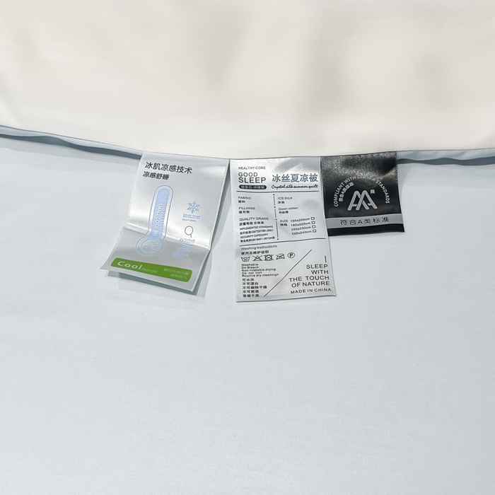 91家纺网 家纺一手货源 找家纺 满羽家纺 2025新款凉感水洗冰丝夏被夏凉被被子被芯夏被四件套 五瓣花-奶白蓝