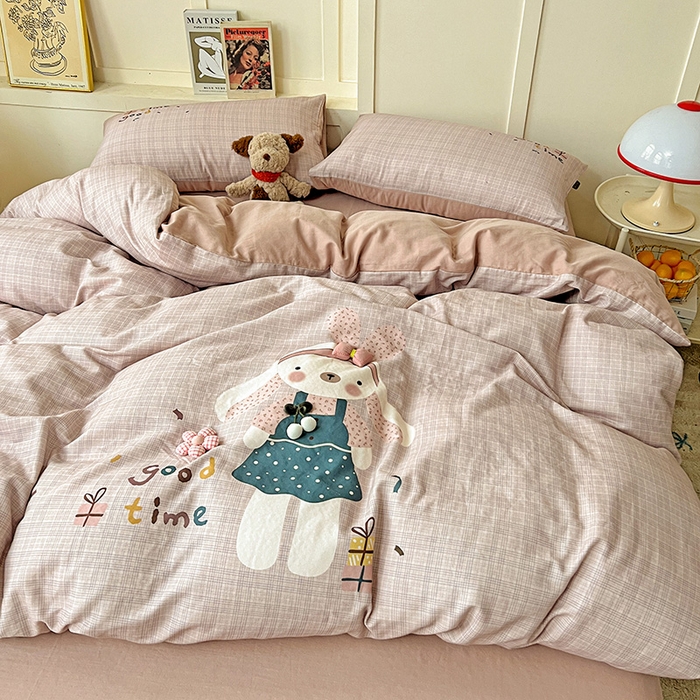 91家纺网 家纺一手货源 找家纺 娜娜 2025新款A类全棉双层纱大版四件套 兔公主宝贝