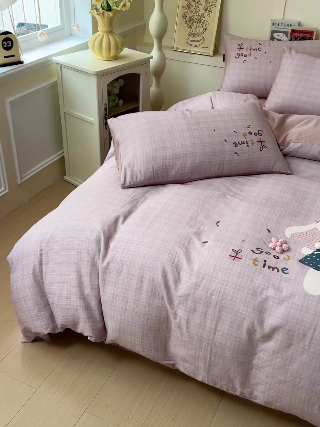 91家纺网 家纺一手货源 找家纺 娜娜 2025新款A类全棉双层纱大版四件套 兔公主宝贝