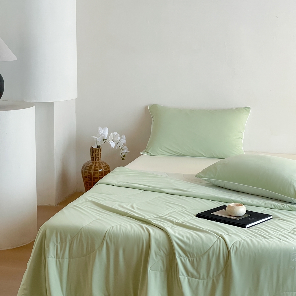 91家纺网 家纺一手货源 找家纺 伟邦枕芯 2025新款星球深睡POR2控温夏凉被空调被 椰林绿