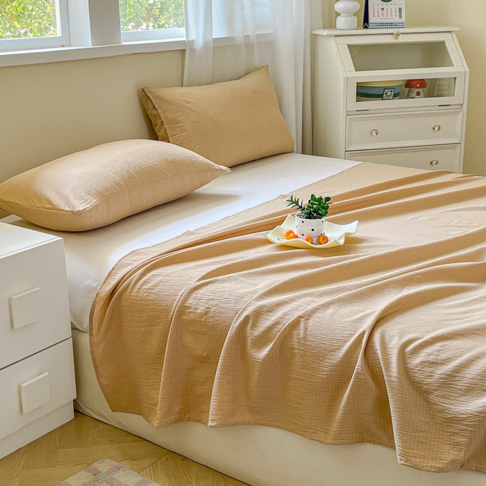 91家纺网 家纺一手货源 找家纺 优米家纺 2025新款ins小清新双层纱印花床单 焦糖