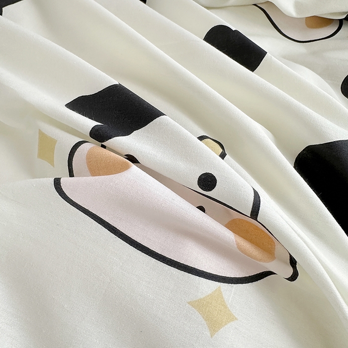 91家纺网 家纺一手货源 找家纺 卡普 2025新款爆款加厚卡通小清新全棉纯棉学生宿舍三件套床笠隔天可拿奶牛宝贝