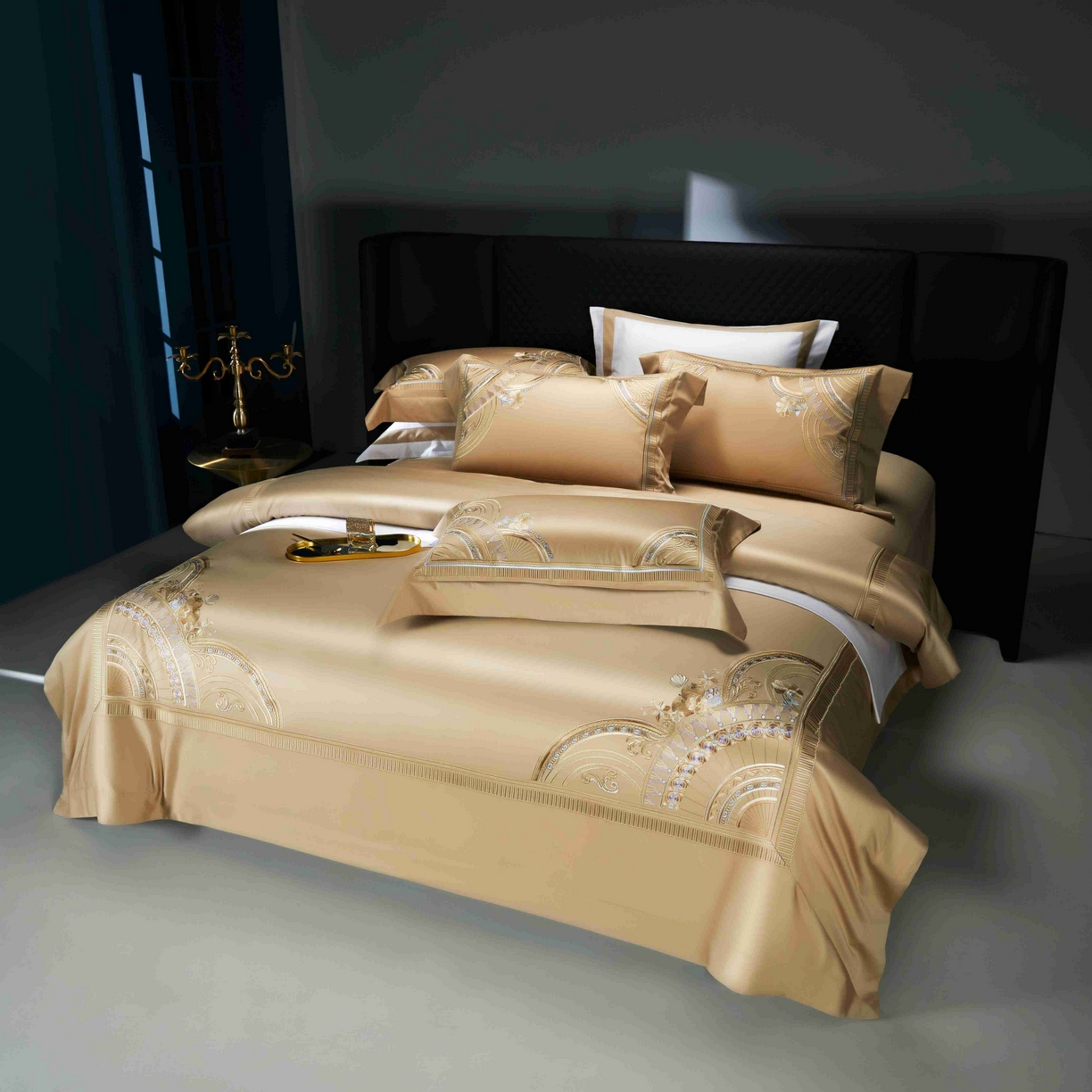 91家纺网 家纺一手货源 找家纺 2025新款高端定织面料S140长绒棉精梳棉重磅刺绣四件套巴赫系列 巴赫 卡其