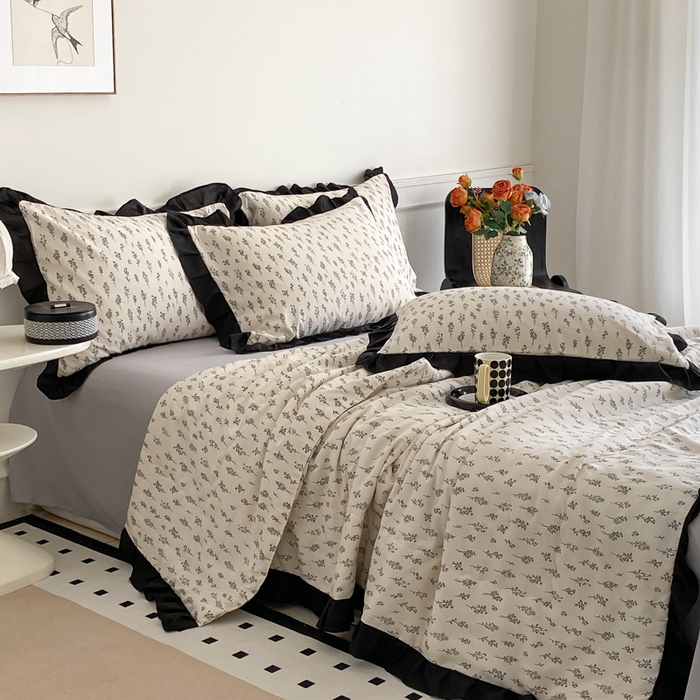 91家纺网 家纺一手货源 找家纺 乐沐家纺 2025新款法式花边夏被四件套 夏被-简韵
