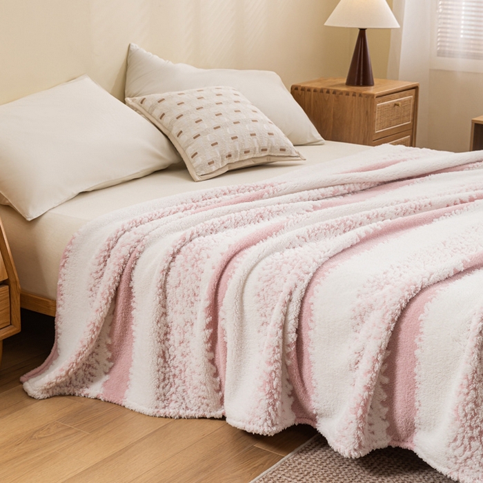 91家纺网 家纺一手货源 找家纺 潮邦 2025新款阳离子柔云毯毛毯-素影雅韵系列【可供跨境电商可压缩】 柔粉