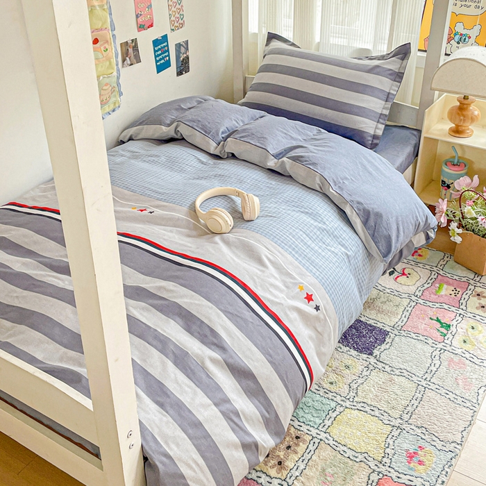 91家纺网 家纺一手货源 找家纺 卡普 2025新款爆款加厚卡通小清新全棉纯棉学生宿舍三件套床笠隔天可拿沐光