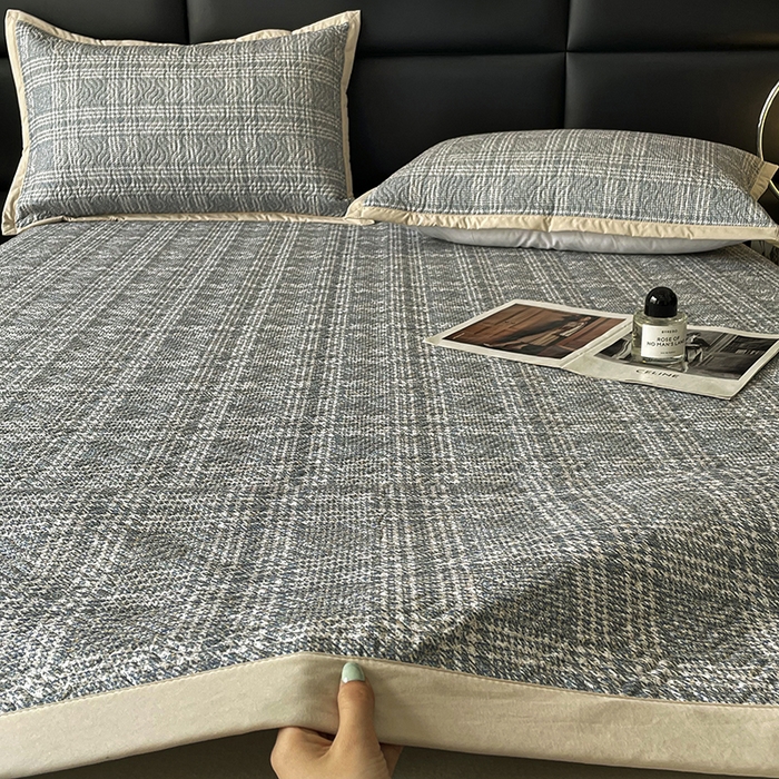 91家纺网 家纺一手货源 找家纺 大渔生活 2025新款磨毛夹棉床盖 子衿格