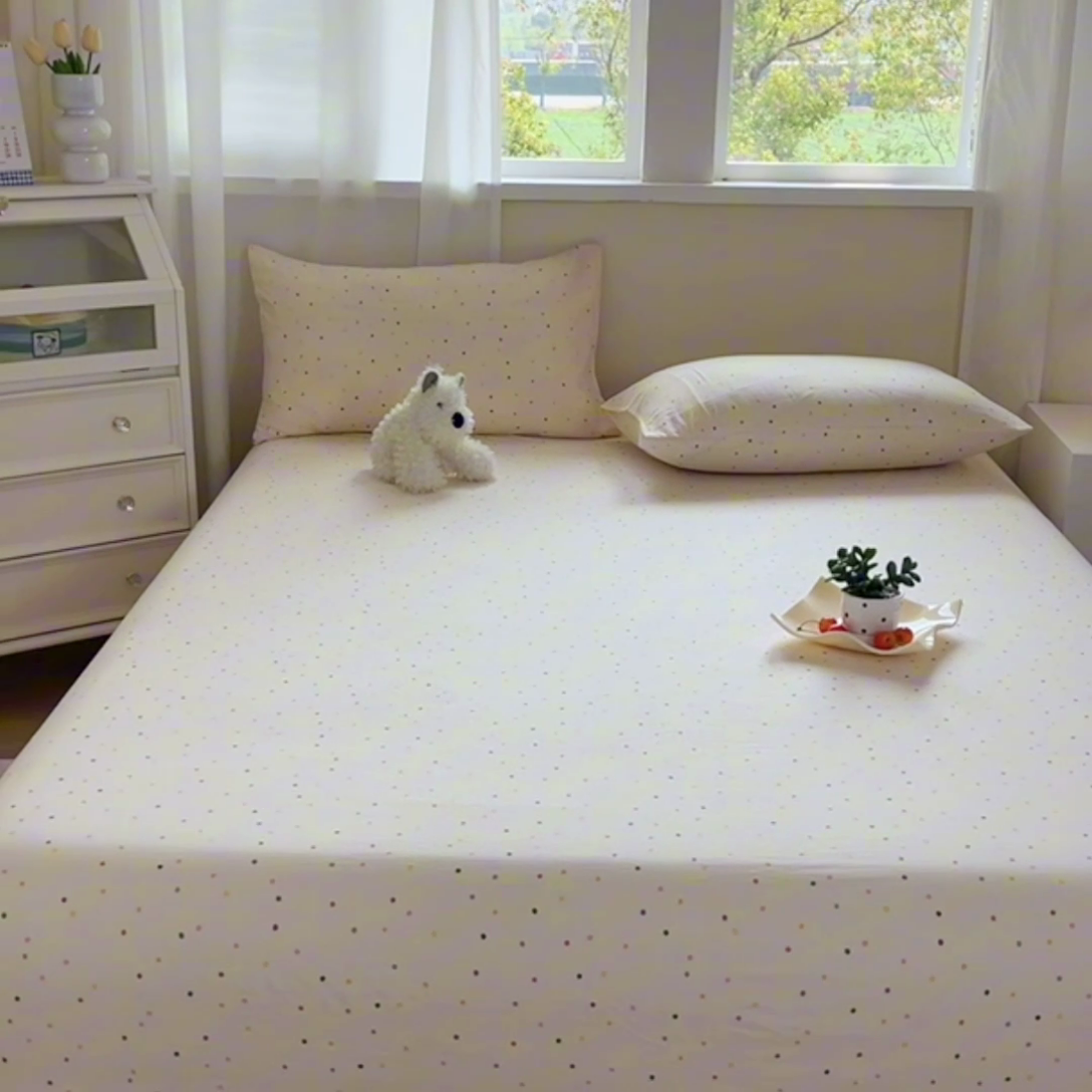 91家纺网 家纺一手货源 找家纺 优米家纺 2025新款ins小清新双层纱印花床单 五彩点点