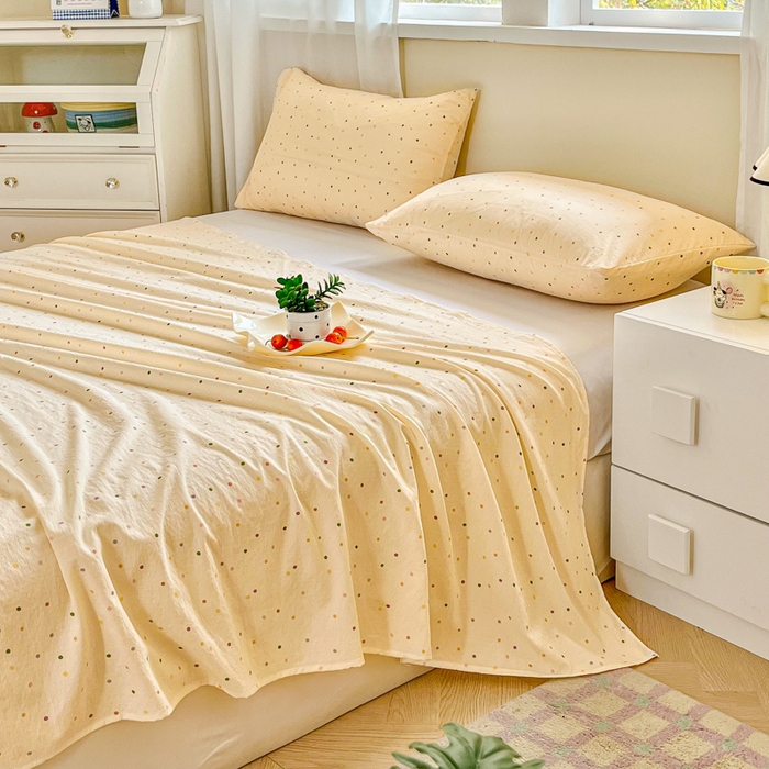 91家纺网 家纺一手货源 找家纺 优米家纺 2025新款ins小清新双层纱印花床单 五彩点点