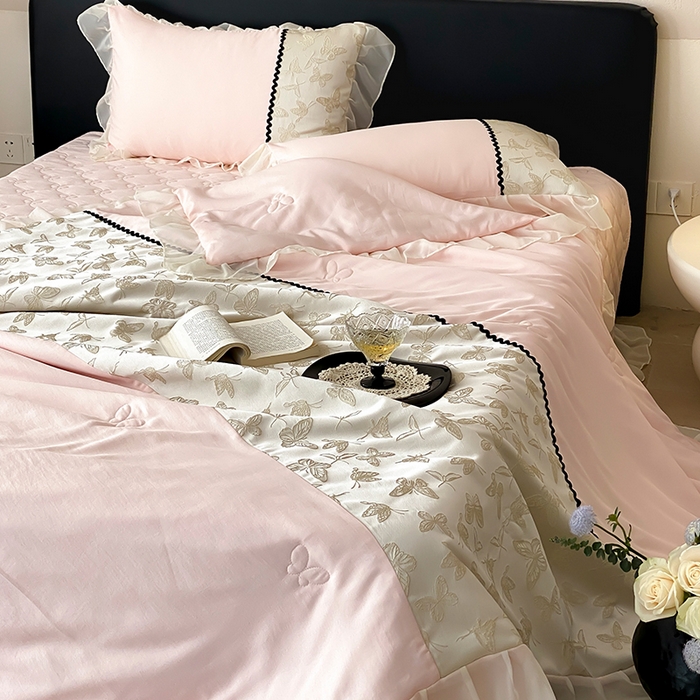 91家纺网 家纺一手货源 找家纺 （总）富米莱（原臻工厂） 2025新款西西里莱赛尔天丝法式公主风浮雕蝴蝶夏被床盖四件套