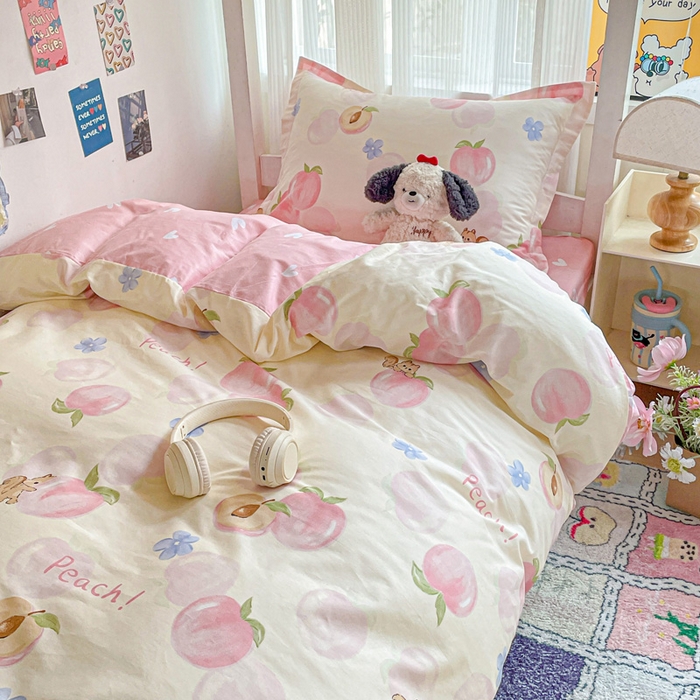 91家纺网 家纺一手货源 找家纺 卡普 2025新款爆款加厚卡通小清新全棉纯棉学生宿舍三件套床笠隔天可拿蜜桃松鼠