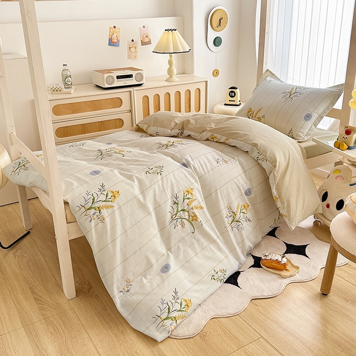 91家纺网 家纺一手货源 找家纺 卡普 2025新款爆款加厚卡通小清新全棉纯棉学生宿舍三件套床笠隔天可拿穗满满