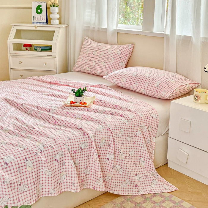 91家纺网 家纺一手货源 找家纺 优米家纺 2025新款ins小清新双层纱印花床单 格子猫咪