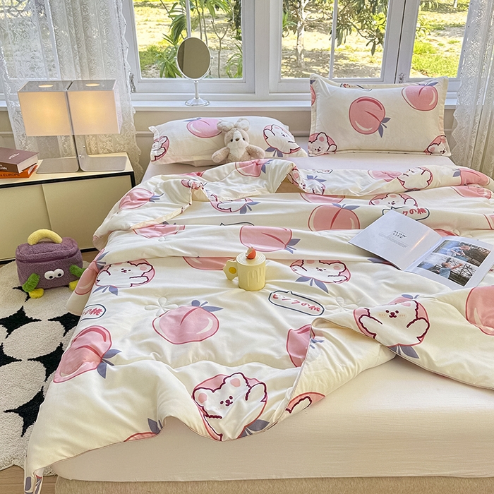 91家纺网 家纺一手货源 找家纺 友承家纺 2025新款A类母婴级大豆夏被夏凉被空调被 桃桃熊