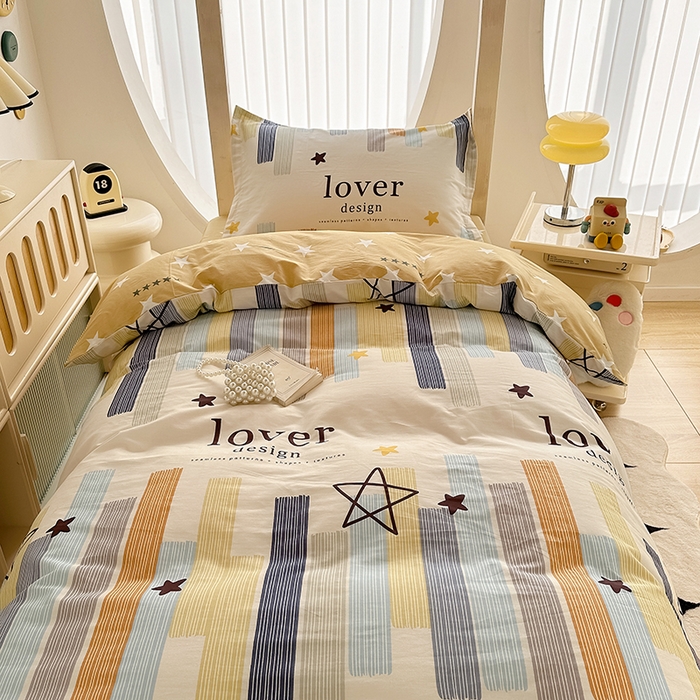 91家纺网 家纺一手货源 找家纺 卡普 2025新款爆款加厚卡通小清新全棉纯棉学生宿舍三件套床笠隔天可拿星光条纹