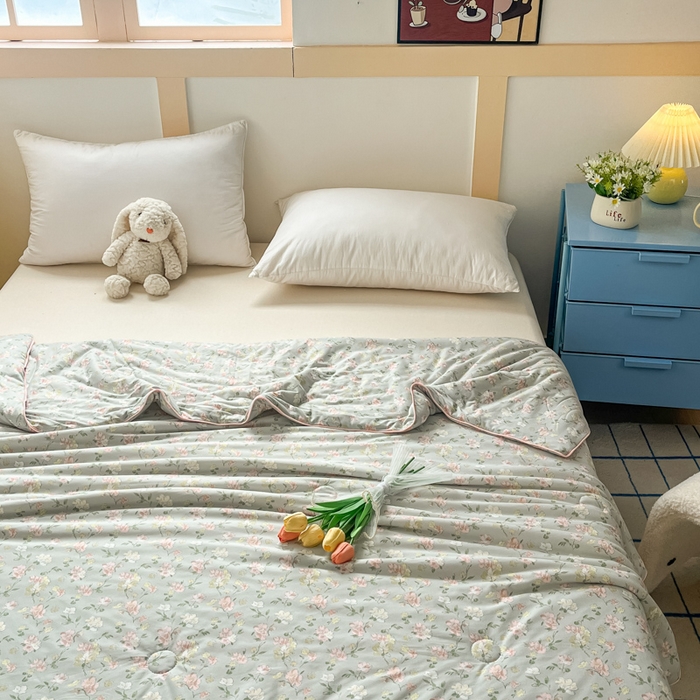 91家纺网 家纺一手货源 找家纺 龙图家纺 2025新款A类母婴针织棉夏被印花卡通凉感丝夏凉被空调被 春花