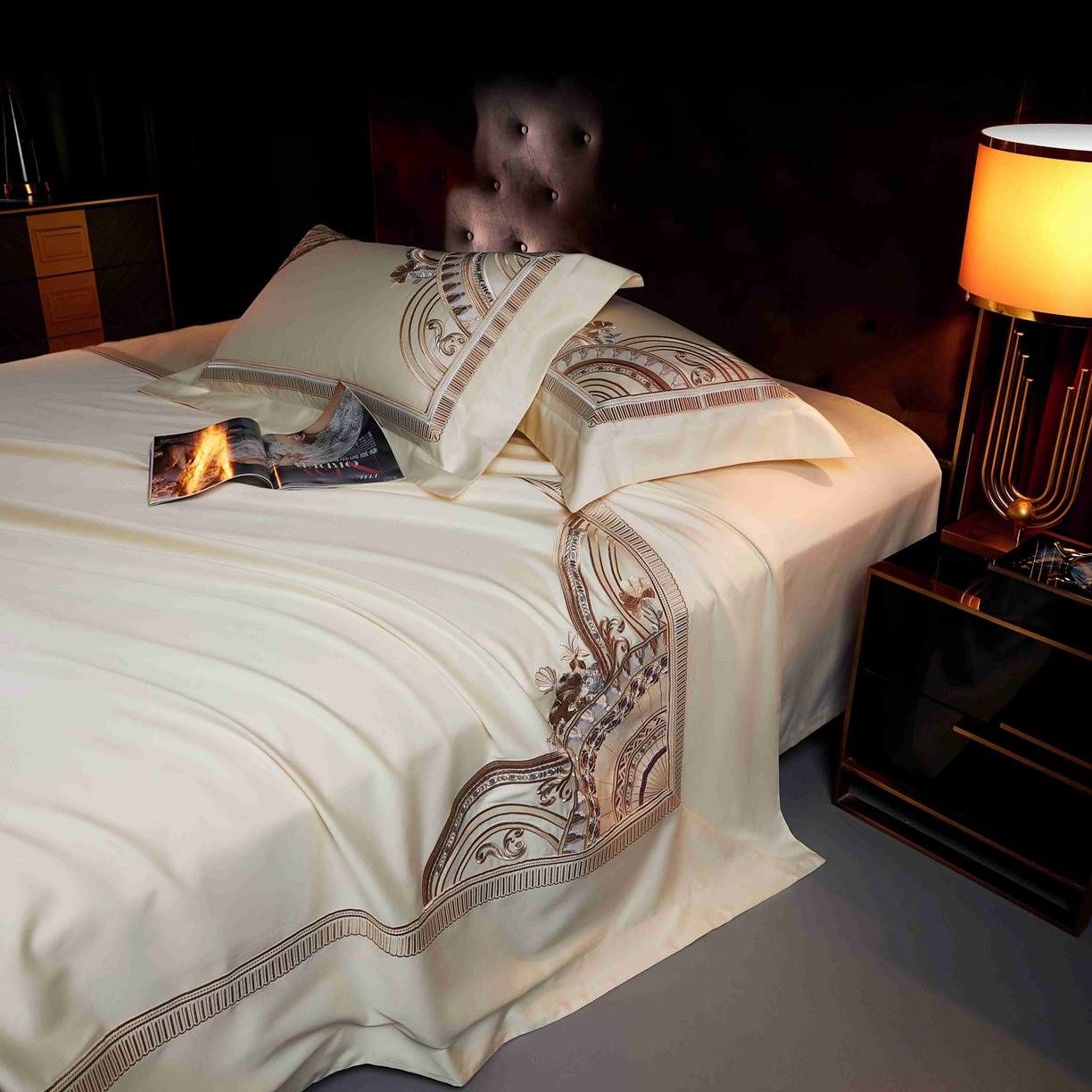 91家纺网 家纺一手货源 找家纺 2025新款高端定织面料S140长绒棉精梳棉重磅刺绣四件套巴赫系列 巴赫 贵族白