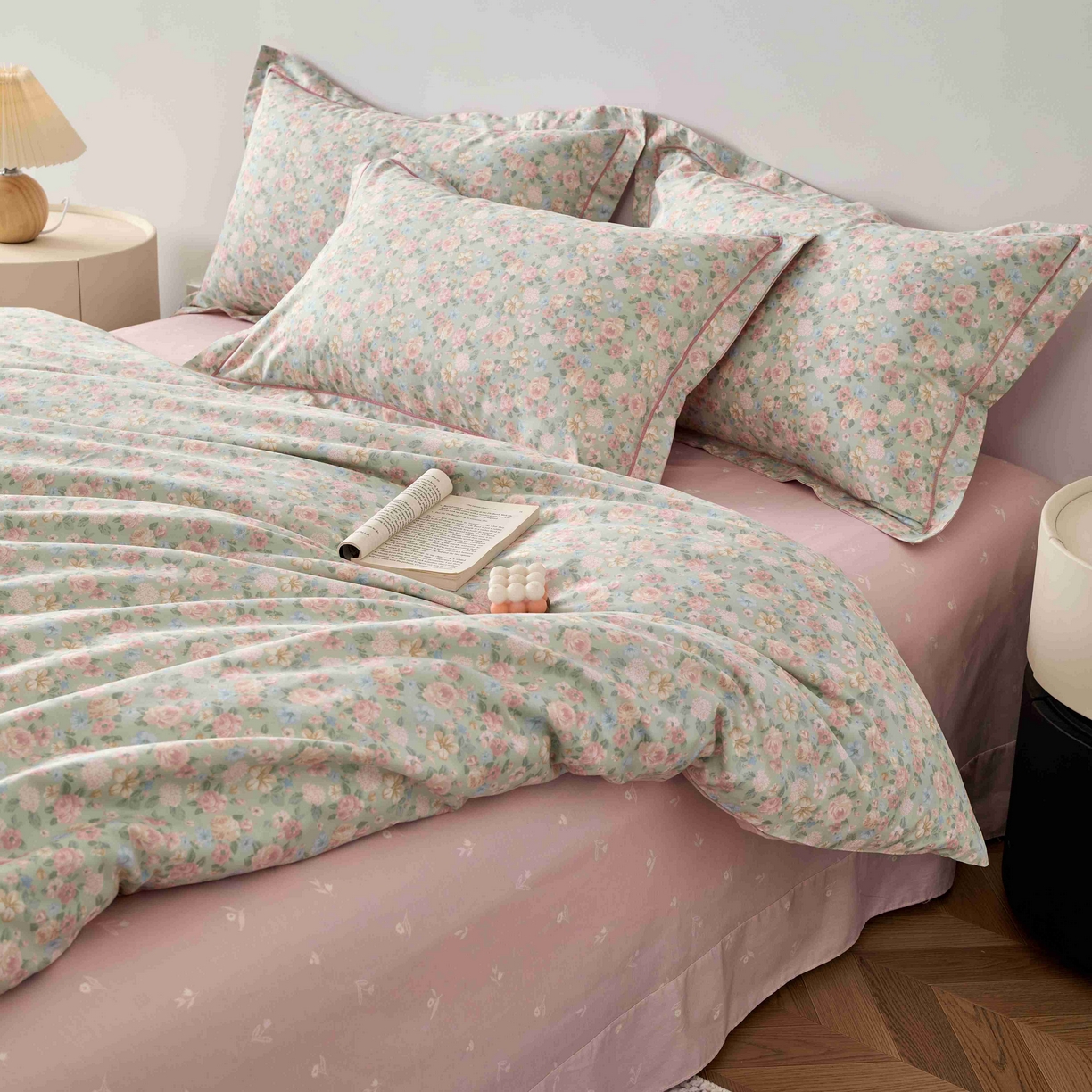 91家纺网 家纺一手货源 找家纺 丽卡家纺 2025新款100s高密新疆长绒棉纯棉四件套 柏林梦境-绿