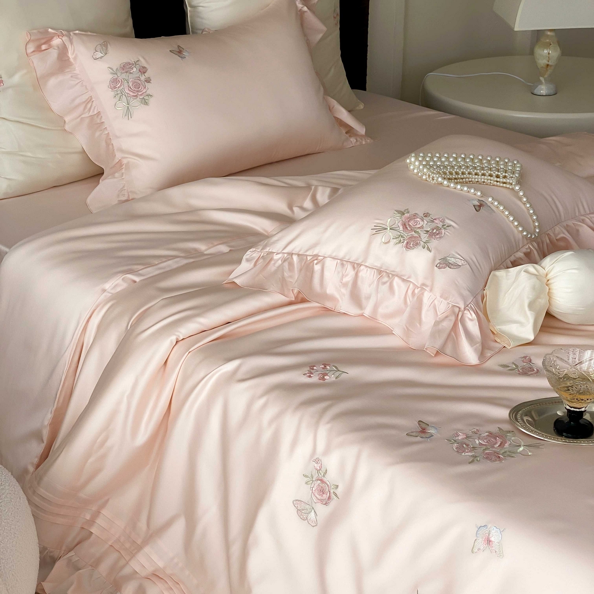 91家纺网 家纺一手货源 找家纺 MIU缪家居 2025新款100支超柔天丝棉四件套-花屿 花屿-粉