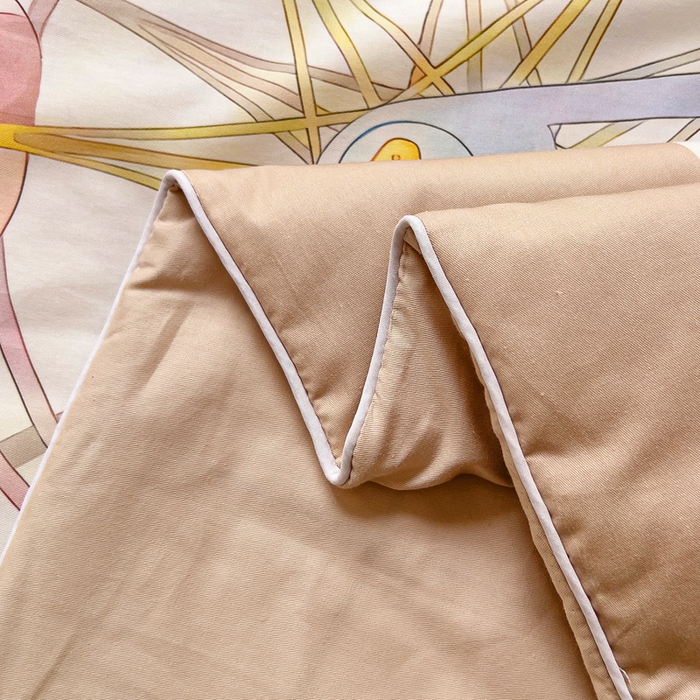 91家纺网 家纺一手货源 找家纺 梵赫 2025新款卡通全棉A类夹棉两用幼儿园儿童夏被被套 摩天轮-黄