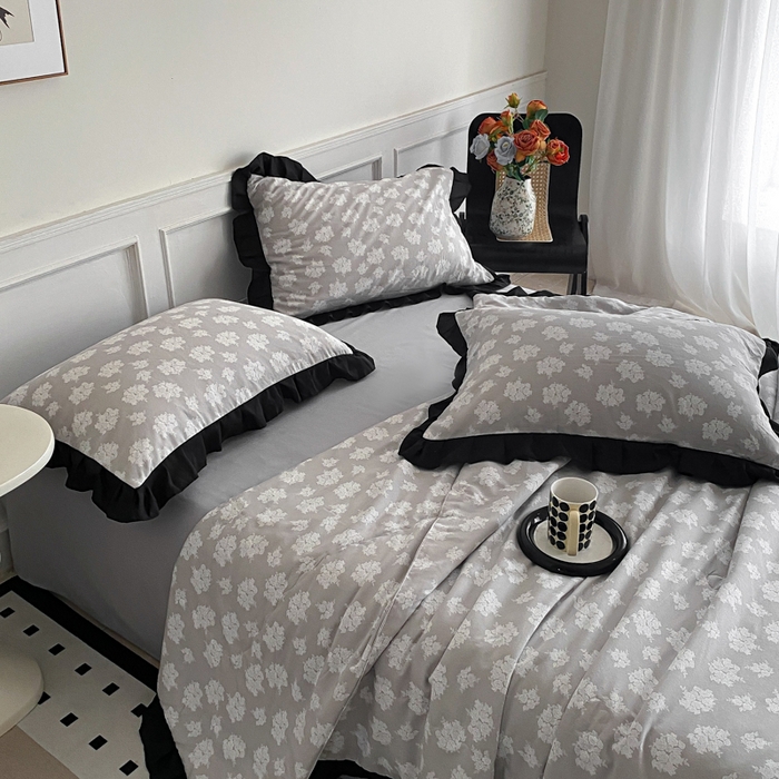 91家纺网 家纺一手货源 找家纺 乐沐家纺 2025新款法式花边夏被四件套 夏被-觅棠