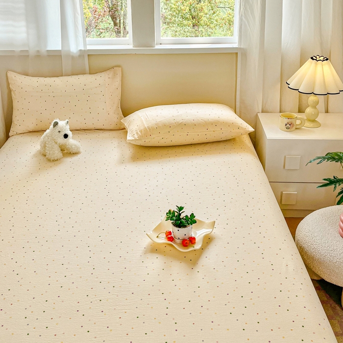 91家纺网 家纺一手货源 找家纺 优米家纺 2025新款ins小清新双层纱印花床单 五彩点点