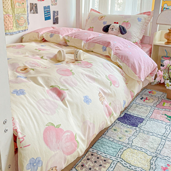 91家纺网 家纺一手货源 找家纺 卡普 2025新款爆款加厚卡通小清新全棉纯棉学生宿舍三件套床笠隔天可拿蜜桃松鼠