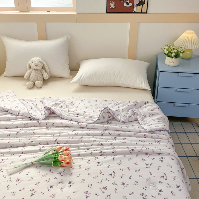 91家纺网 家纺一手货源 找家纺 龙图家纺 2025新款A类母婴针织棉夏被印花卡通凉感丝夏凉被空调被 长相思