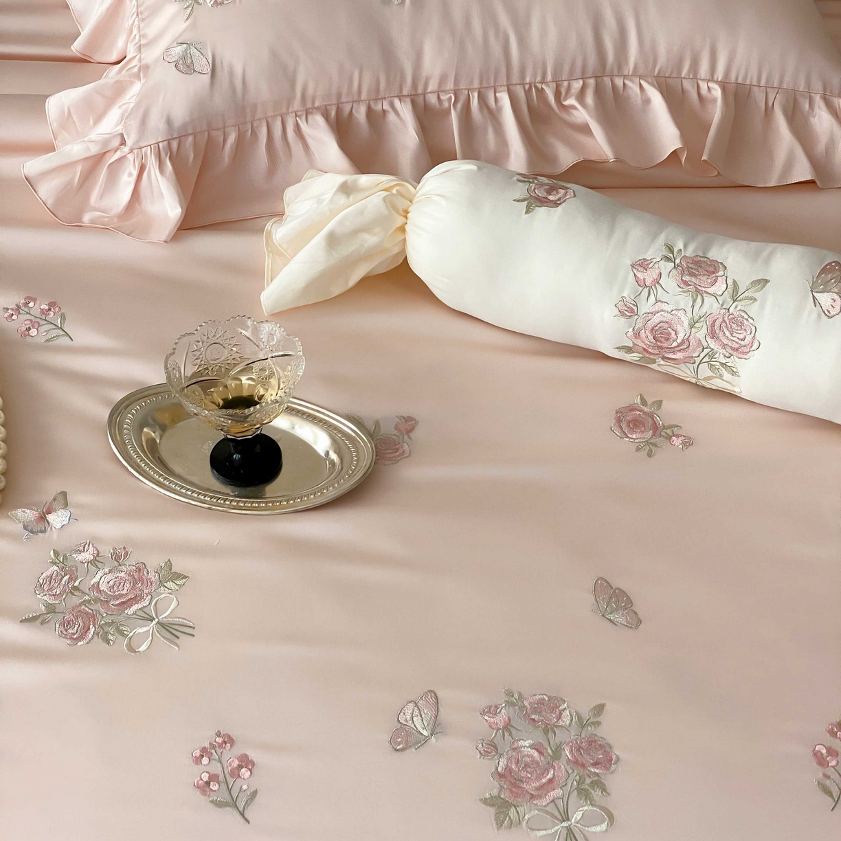 91家纺网 家纺一手货源 找家纺 MIU缪家居 2025新款100支超柔天丝棉四件套-花屿 花屿-粉