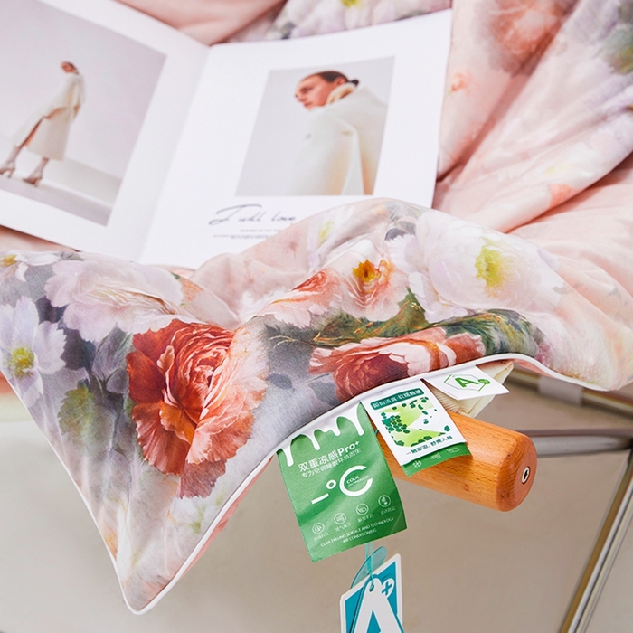 91家纺网 家纺一手货源 找家纺 （总）小鱼儿家纺 2025新款A类母婴级凉感丝夏被锦氨面料凉感空调被单人双人夏凉被可机洗被子被芯