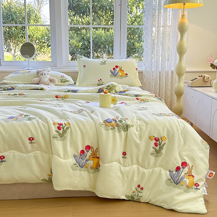 91家纺网 家纺一手货源 找家纺 友承家纺 2025新款A类母婴级大豆夏被夏凉被空调被 花丛兔