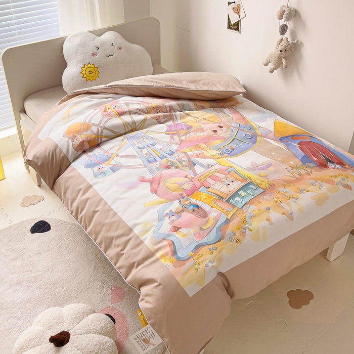 91家纺网 家纺一手货源 找家纺 梵赫 2025新款卡通全棉A类夹棉两用幼儿园儿童夏被被套 摩天轮-黄