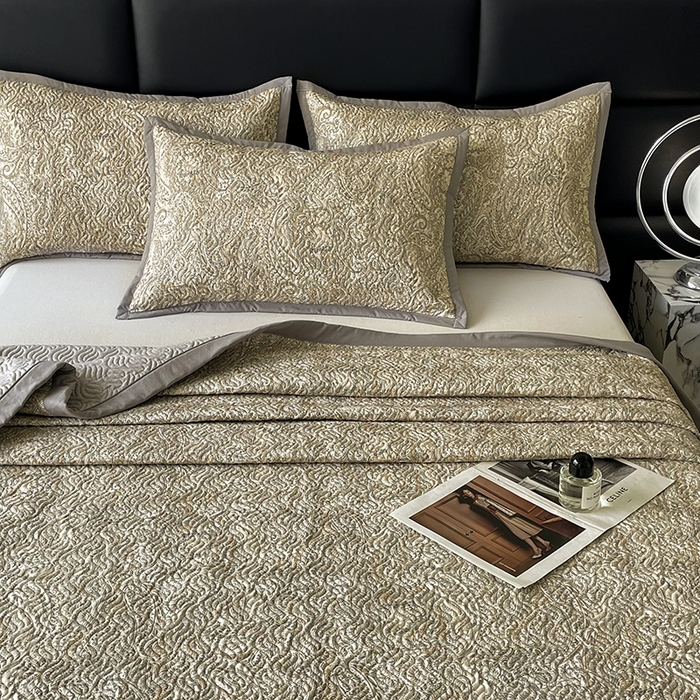 91家纺网 家纺一手货源 找家纺 大渔生活 2025新款磨毛夹棉床盖 流金岁月